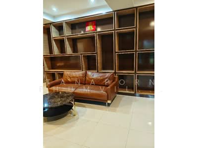 ขาย - Passorn Songprapa : ภัสสร สรงประภา, กรุงเทพ