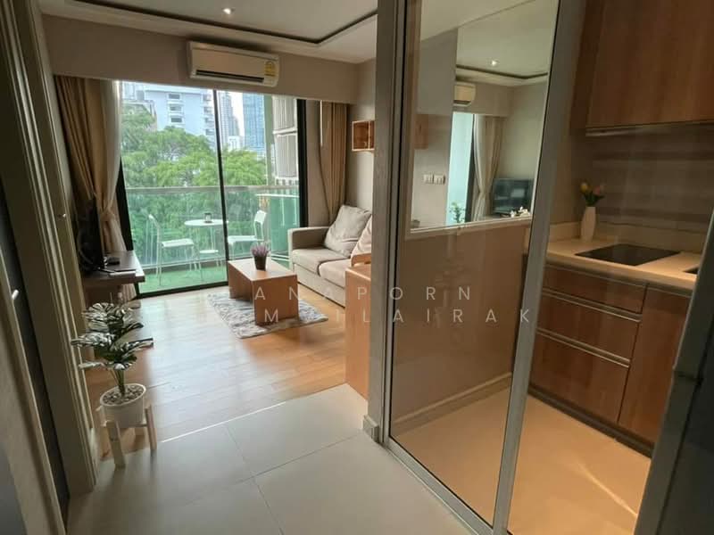 Tidy Deluxe, Bangkok, Soi Sukhumvit 34, Khong Tan, Khlong Toei, Bangkok, 1 Bedroom, 35 sqm, Condo For Sale, by Tanaporn Phumvilairak, 500243833 - DDproperty.com