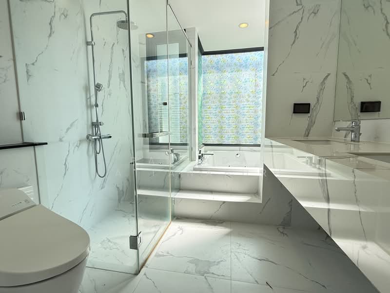 The Sonne Srinakarin-Bangna, Bangkok, Soi Chumchon Mahat Thai 3, Bangna-Trad Road, Dok Mai, Prawet, Bangkok, 4 Bedrooms, 250 sqm, Single Detached House For Sale, by Paphada Rattanaburi, 500243836 - DDproperty.com