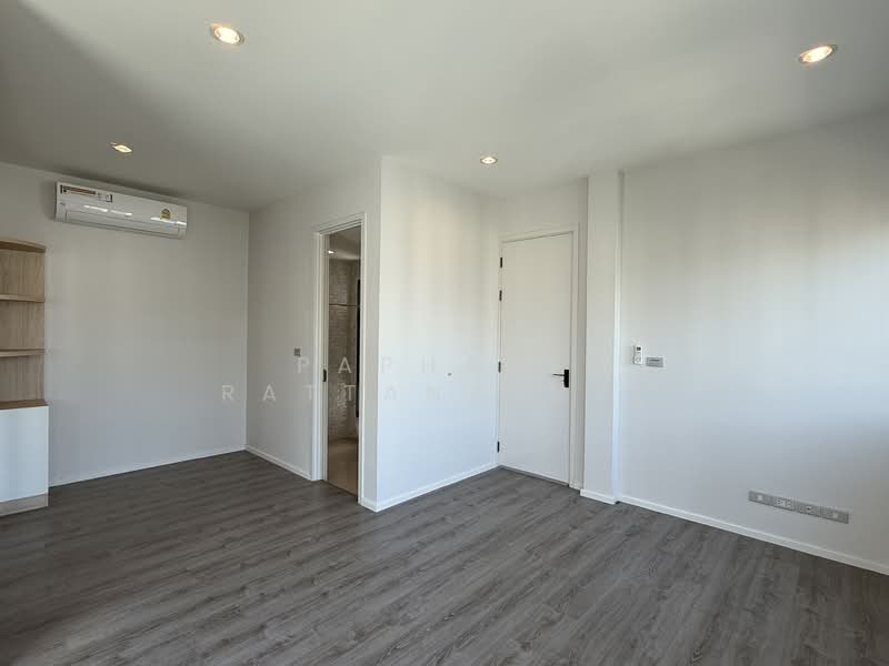 The Sonne Srinakarin-Bangna : เดอะ ซอนเน่ ศรีนครินทร์-บางนา, กรุงเทพ, ซอยชุมชนมหาดไทย 3 ถนนบางนา-ตราด, ดอกไม้, ประเวศ, กรุงเทพ, 250 ตร.ม., บ้านเดี่ยว ขาย, โดย Paphada Rattanaburi, 500243836 - DDproperty.com