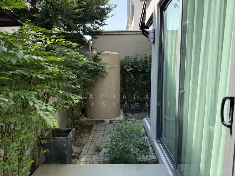 The Sonne Srinakarin-Bangna, Bangkok, Soi Chumchon Mahat Thai 3, Bangna-Trad Road, Dok Mai, Prawet, Bangkok, 4 Bedrooms, 250 sqm, Single Detached House For Sale, by Paphada Rattanaburi, 500243836 - DDproperty.com