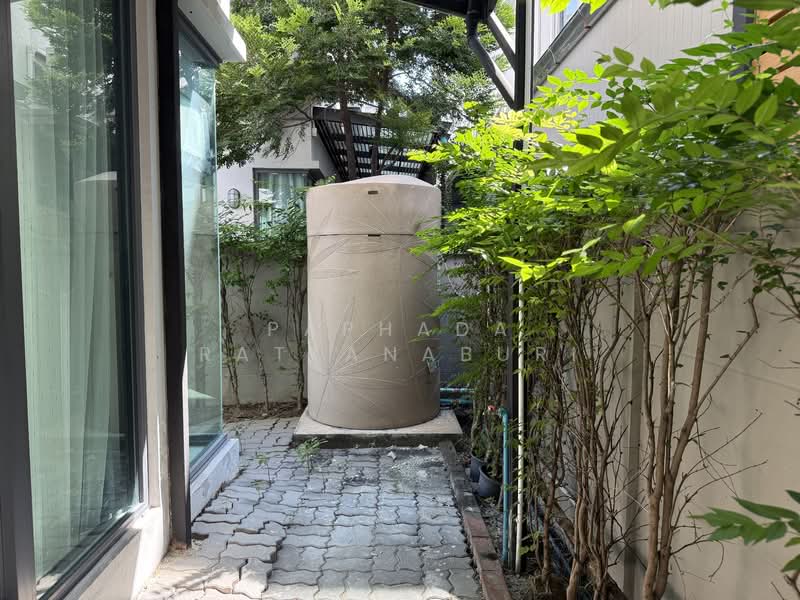 The Sonne Srinakarin-Bangna, Bangkok, Soi Chumchon Mahat Thai 3, Bangna-Trad Road, Dok Mai, Prawet, Bangkok, 4 Bedrooms, 250 sqm, Single Detached House For Sale, by Paphada Rattanaburi, 500243836 - DDproperty.com