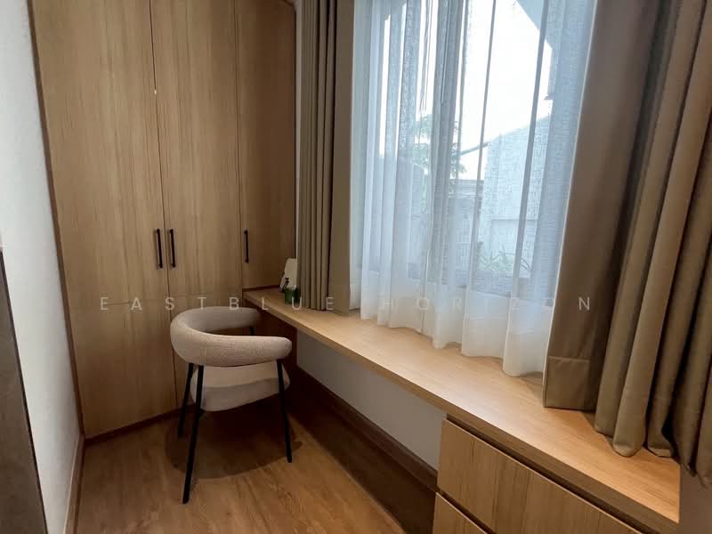 Townhome area Sukumvit 71, Bangkok, Khlong Tan Nua, Watthana, Bangkok, 4 Bedrooms, 250 sqm, Townhouse For Sale, by Eastblue Horizon, 500243880 - DDproperty.com