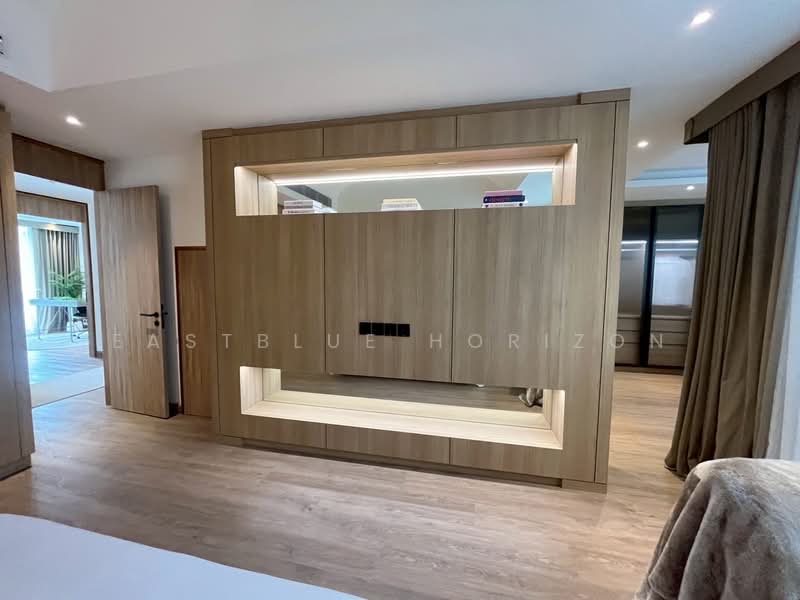 Townhome area Sukumvit 71, Bangkok, Khlong Tan Nua, Watthana, Bangkok, 4 Bedrooms, 250 sqm, Townhouse For Sale, by Eastblue Horizon, 500243880 - DDproperty.com