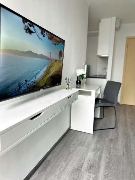 Rich Park @ Triple Station, Bangkok, 591 Srinakarin Road, Suan Luang, Suan Luang, Bangkok, 1 Bedroom, 30 sqm, Condo For Rent, by Napatsawan Tamjorhor, 500243896 - DDproperty.com