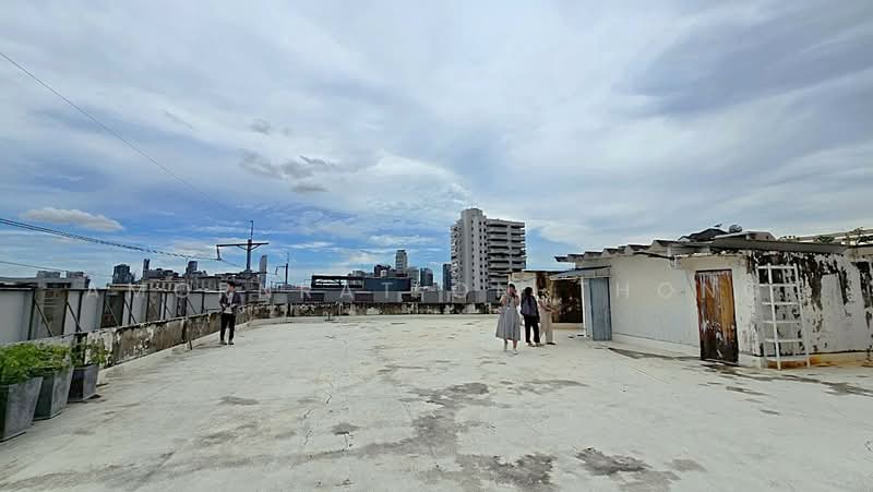 Building, Bangkok, Khlong Tan Nua, Watthana, Bangkok, , 1,800 sqm, Shophouse For Rent, by Amornrat On-Thong, 500243897 - DDproperty.com