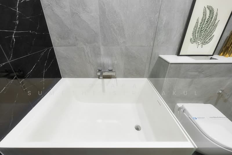 Landmark @MRTA Station, Bangkok, 397 Rama 9 Road, Bang Kapi, Huai Khwang, Bangkok, 2 Bedrooms, 70 sqm, Condo For Sale, by Orapa Sumetheesirisakul, 500243899 - DDproperty.com