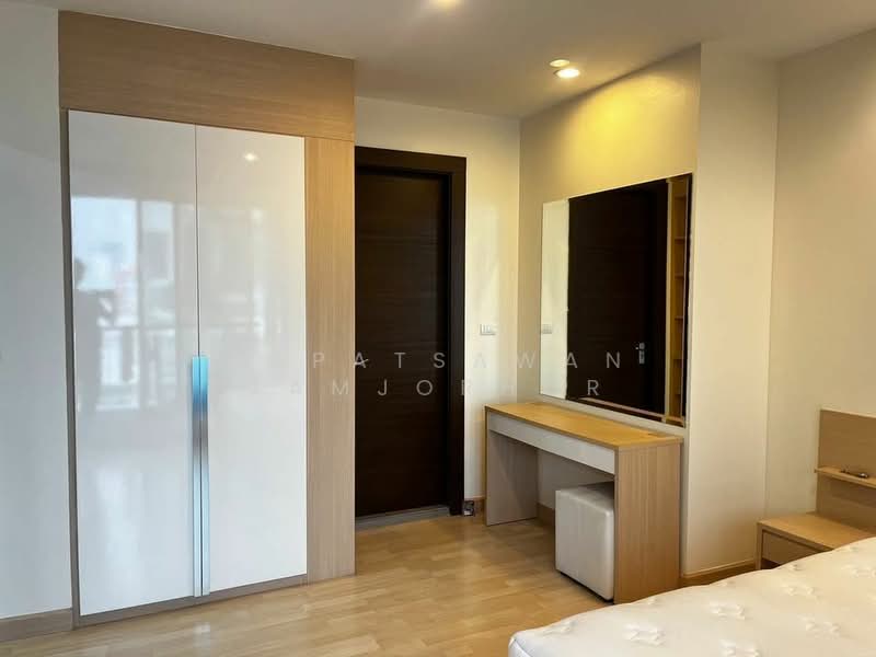 Rhythm Ratchada, Bangkok, 558 Ratchadaphisek Road, Samsen Nok, Huai Khwang, Bangkok, 1 Bedroom, 47 sqm, Condo For Sale, by Napatsawan Tamjorhor, 500243914 - DDproperty.com
