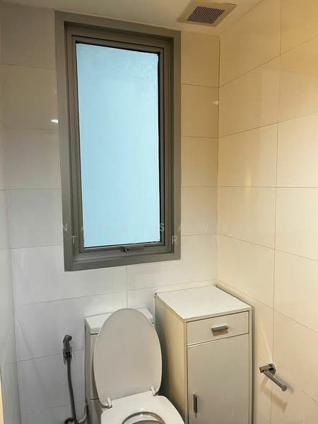 Rhythm Ratchada, Bangkok, 558 Ratchadaphisek Road, Samsen Nok, Huai Khwang, Bangkok, 1 Bedroom, 47 sqm, Condo For Sale, by Napatsawan Tamjorhor, 500243914 - DDproperty.com