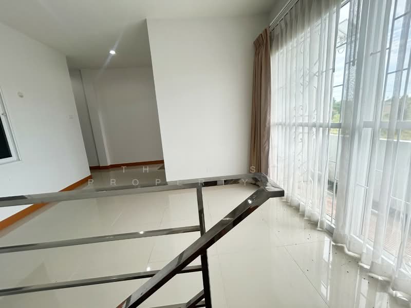 บ้านศิลารารมย์ (Baan Silarom), ชลบุรี, ตะเคียนเตี้ย, บางละมุง, ชลบุรี, 100 ตร.ม., ทาวน์เฮ้าส์ ขาย, โดย The Best Property ติ้ง, 500243919 - DDproperty.com