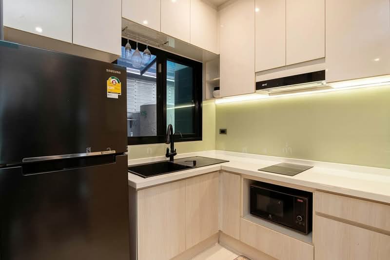 Cozy Nakniwat 37 Yaek 1-4, Bangkok, Lat Phrao, Lat Phrao, Bangkok, 3 Bedrooms, 180 sqm, Townhouse For Rent, by Sarika Saengkam, 500243930 - DDproperty.com