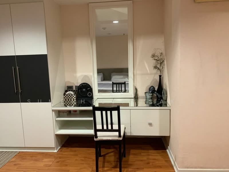 Crystal Garden, Bangkok, 217 Sukhumvit 4 Alley, Khlong Toei, Khlong Toei, Bangkok, 2 Bedrooms, 110 sqm, Condo For Sale, by Orapa Sumetheesirisakul, 500243957 - DDproperty.com