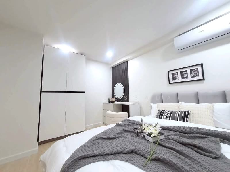 Eastwood Park, Bangkok, On Nut 36 Alley, Suan Luang, Suan Luang, Bangkok, 2 Bedrooms, 100 sqm, Condo For Sale, by Zack Jessada, 500243991 - DDproperty.com