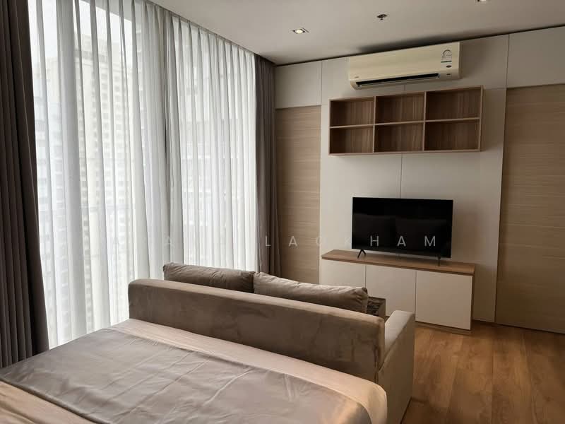 Park Origin Phrom Phong (Park 24), Bangkok, 68 Soi Sukhumvit 24, Khong Tan, Khlong Toei, Bangkok, 1 Bedroom, 34 sqm, Condo For Rent, by Araya Laokham, 500243994 - DDproperty.com