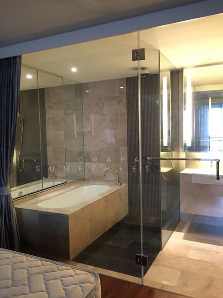 Hansar Rajdamri, Bangkok, 3-250 Soi Mahatlek Luang 2, Lumphini, Pathum Wan, Bangkok, 1 Bedroom, 78 sqm, Condo For Sale, by Orapa Sumetheesirisakul, 500243995 - DDproperty.com