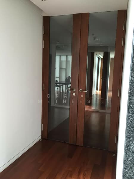 Hansar Rajdamri, Bangkok, 3-250 Soi Mahatlek Luang 2, Lumphini, Pathum Wan, Bangkok, 1 Bedroom, 78 sqm, Condo For Sale, by Orapa Sumetheesirisakul, 500243995 - DDproperty.com