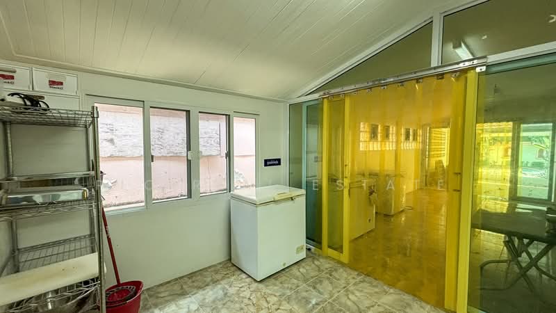 2 Bedroom House for Sale in Bang Sare Sattahip, Chon Buri (Pattaya), Bang Sa-re, Sattahip, Chon Buri (Pattaya), 2 Bedrooms, 400 sqm, Single Detached House For Sale, by PLC real estate, 500244002 - DDproperty.com