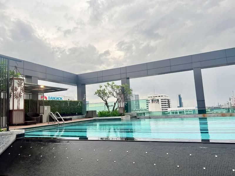 Thru Thonglor, Bangkok, Petchaburi Road, Bang Kapi, Huai Khwang, Bangkok, 1 Bedroom, 37 sqm, Condo For Rent, by Napatsawan Tamjorhor, 500244020 - DDproperty.com