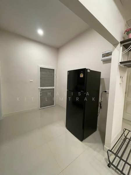 undefined, Chon Buri (Pattaya), Nong Pla Lai, Bang Lamung (Pattaya), Chon Buri (Pattaya), 3 Bedrooms, 240 sqm, Single Detached House For Rent, by Chalisa Kitilimtrakul, 500244024 - DDproperty.com