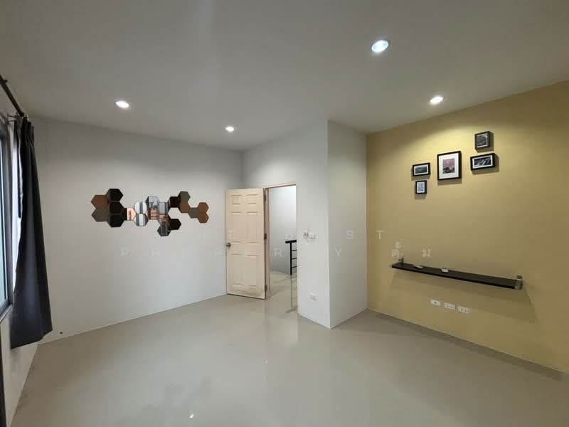 ทรัพย์ทวีวิลเลจ ประชาอุทิศ90, Samut Prakan, Na Klua, Phra Samut Jadee, Samut Prakan, 3 Bedrooms, 100 sqm, Townhouse For Sale, by The Best Property ตั้ม, 500244030 - DDproperty.com