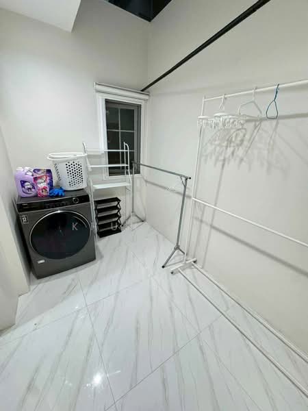 Grandio Bangna KM.5 : แกรนดิโอ บางนา กม.5, สมุทรปราการ, ถนนบัวนครินทร์, บางแก้ว, บางพลี, สมุทรปราการ, 251 ตร.ม., บ้านเดี่ยว ให้เช่า, โดย Khun Jane, 500244031 - DDproperty.com