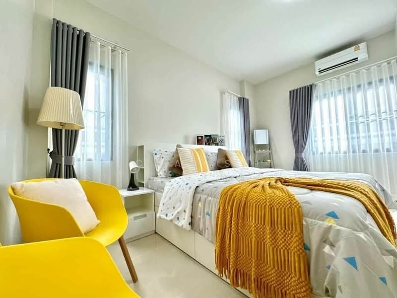 3-BR Villa, Chon Buri (Pattaya), Nong Pru, Bang Lamung (Pattaya), Chon Buri (Pattaya), 3 Bedrooms, 100 sqm, Villa For Sale, by Chalisa Kitilimtrakul, 500244044 - DDproperty.com