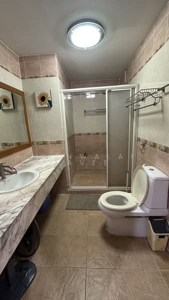 Country Complex Bangna, Bangkok, Sanpawut Road, Bang Na, Bang Na, Bangkok, 3 Bedrooms, 116 sqm, Condo For Sale, by Thanwalai Kavee, 500244052 - DDproperty.com