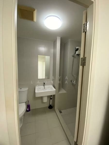 Aspire Ladprao 113, Bangkok, 135 Ladprao Road, Khlong Chan, Bang Kapi, Bangkok, 1 Bedroom, 29 sqm, Condo For Sale, by Araya Laokham, 500244075 - DDproperty.com