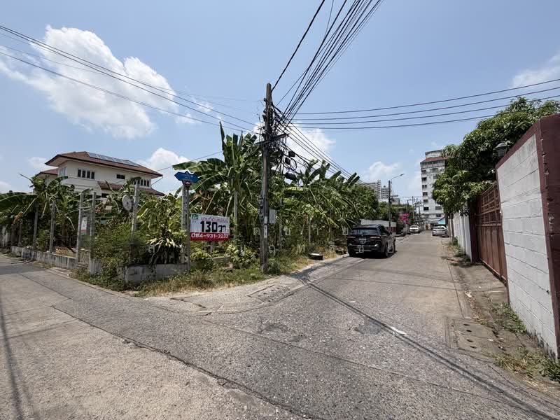 ที่ดิน 130 ตร.ว.ติดถนน 2 ด้าน ถนนประชาชื่น, กรุงเทพ, ประชาชื่น, วงศ์สว่าง, บางซื่อ, กรุงเทพ, 520 ตร.ม., ที่ดิน ขาย, โดย ยอดชาย สราญฤทธิชัย, 500244124 - DDproperty.com