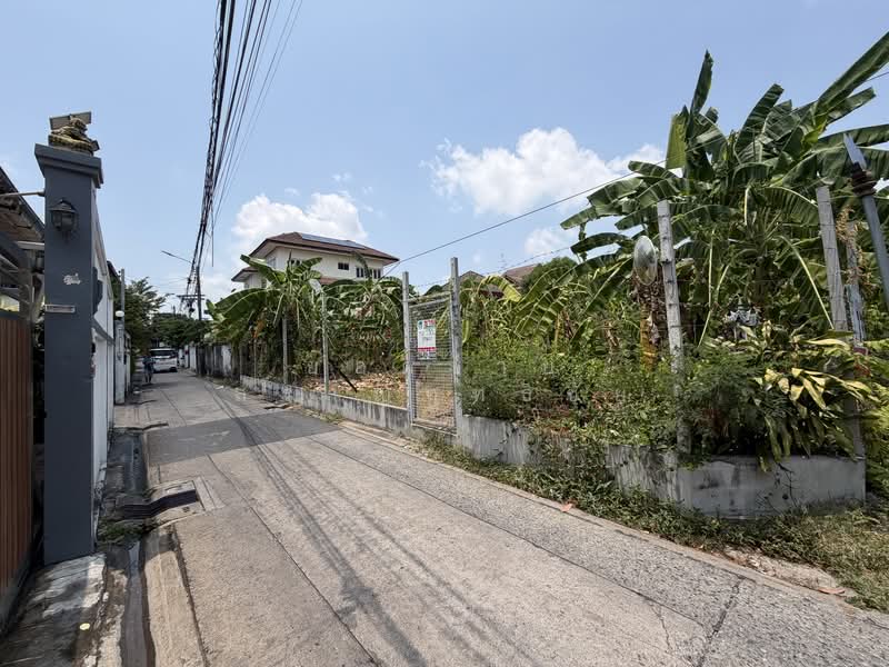 ที่ดิน 130 ตร.ว.ติดถนน 2 ด้าน ถนนประชาชื่น, Bangkok, ประชาชื่น, Wong Sawang, Bang Sue, Bangkok, , 520 sqm, Land For Sale, by ยอดชาย สราญฤทธิชัย, 500244124 - DDproperty.com