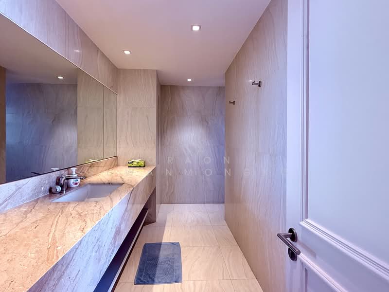 Phatssana Gardens, Bangkok, 19 Soi Ekkamai 6, Sukhumvit 63 Road, Phra Kanong Nua, Watthana, Bangkok, 3 Bedrooms, 345 sqm, Condo For Rent, by Oraon Suwanmongko, 500244143 - DDproperty.com