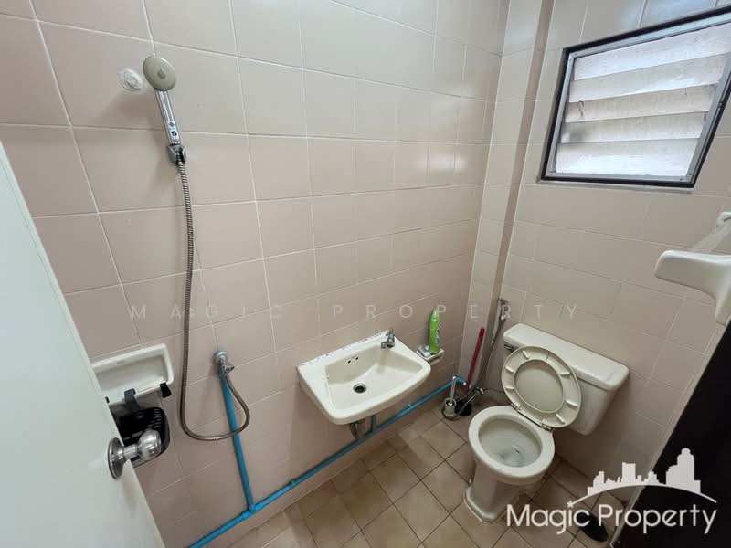 The Noble Ekkamai 22, Bangkok, Khlong Tan Nua, Watthana, Bangkok, 4 Bedrooms, 350 sqm, Single Detached House For Rent, by Magic Property, 500244157 - DDproperty.com