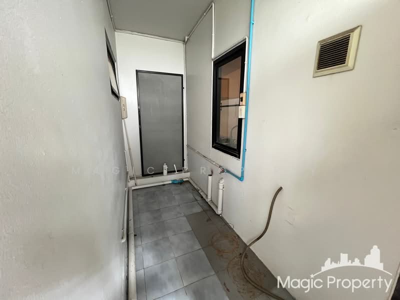 The Noble Ekkamai 22, Bangkok, Khlong Tan Nua, Watthana, Bangkok, 4 Bedrooms, 350 sqm, Single Detached House For Rent, by Magic Property, 500244157 - DDproperty.com