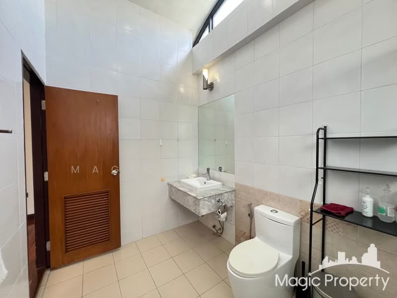 The Noble Ekkamai 22, Bangkok, Khlong Tan Nua, Watthana, Bangkok, 4 Bedrooms, 350 sqm, Single Detached House For Rent, by Magic Property, 500244157 - DDproperty.com