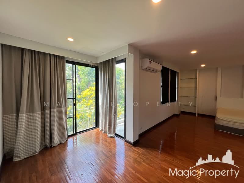 The Noble Ekkamai 22, Bangkok, Khlong Tan Nua, Watthana, Bangkok, 4 Bedrooms, 350 sqm, Single Detached House For Rent, by Magic Property, 500244157 - DDproperty.com