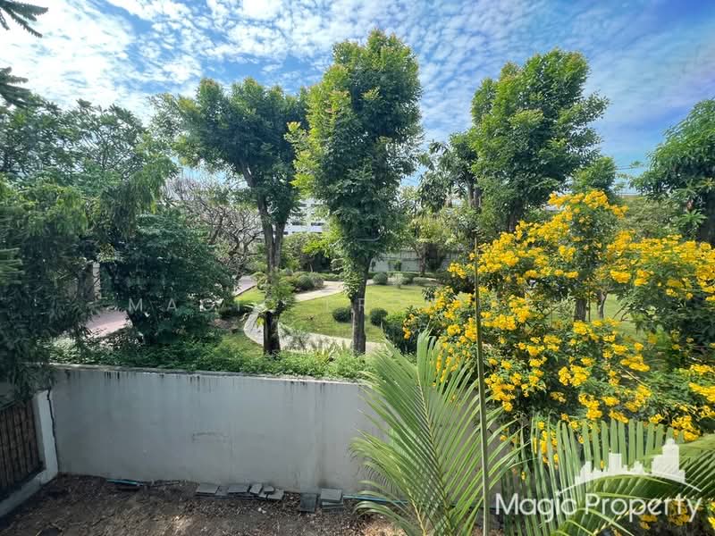 The Noble Ekkamai 22, Bangkok, Khlong Tan Nua, Watthana, Bangkok, 4 Bedrooms, 350 sqm, Single Detached House For Rent, by Magic Property, 500244157 - DDproperty.com