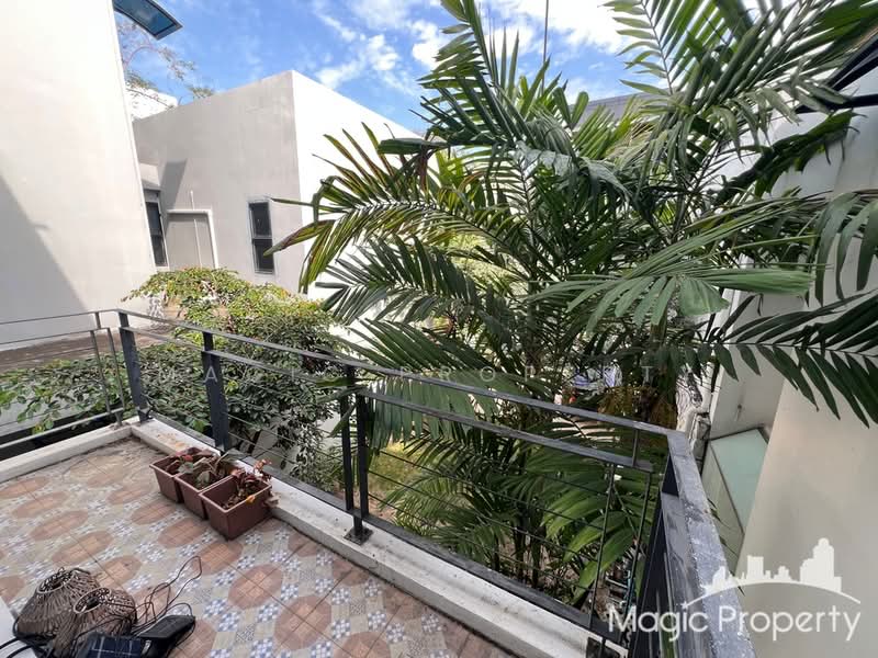 The Noble Ekkamai 22, Bangkok, Khlong Tan Nua, Watthana, Bangkok, 4 Bedrooms, 350 sqm, Single Detached House For Rent, by Magic Property, 500244157 - DDproperty.com