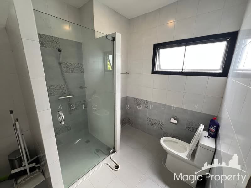 The Noble Ekkamai 22, Bangkok, Khlong Tan Nua, Watthana, Bangkok, 4 Bedrooms, 350 sqm, Single Detached House For Rent, by Magic Property, 500244157 - DDproperty.com