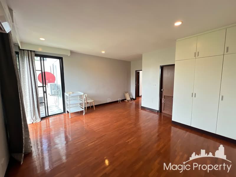 The Noble Ekkamai 22, Bangkok, Khlong Tan Nua, Watthana, Bangkok, 4 Bedrooms, 350 sqm, Single Detached House For Rent, by Magic Property, 500244157 - DDproperty.com