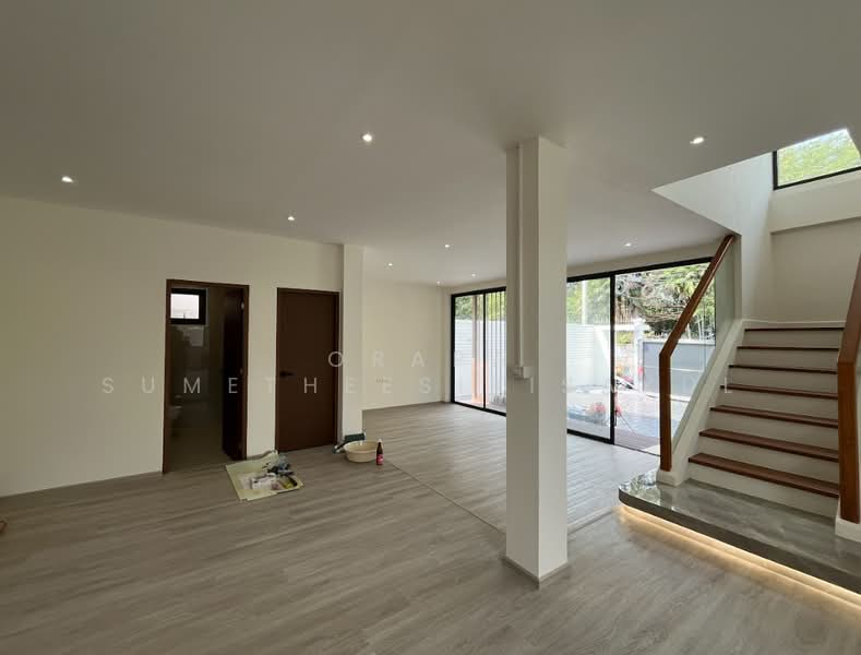 undefined, Bangkok, Khlong Tan Nua, Watthana, Bangkok, 4 Bedrooms, 401 sqm, Single Detached House For Sale, by Orapa Sumetheesirisakul, 500244171 - DDproperty.com