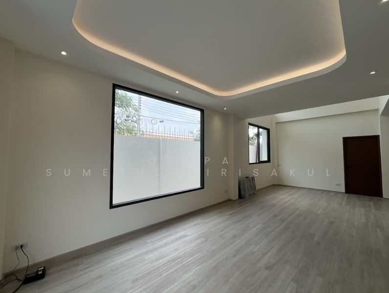 undefined, Bangkok, Khlong Tan Nua, Watthana, Bangkok, 4 Bedrooms, 401 sqm, Single Detached House For Sale, by Orapa Sumetheesirisakul, 500244171 - DDproperty.com