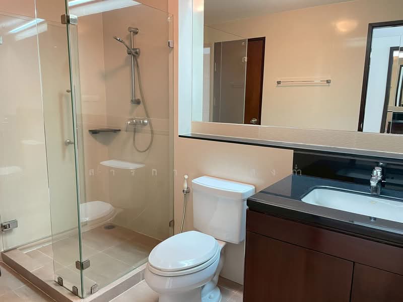 Y.O. Place, Bangkok, 223 Soi Sai Nam Thip 2, Khlong Toei, Khlong Toei, Bangkok, 2 Bedrooms, 93 sqm, Condo For Rent, by Sarika Saengkam, 500244195 - DDproperty.com