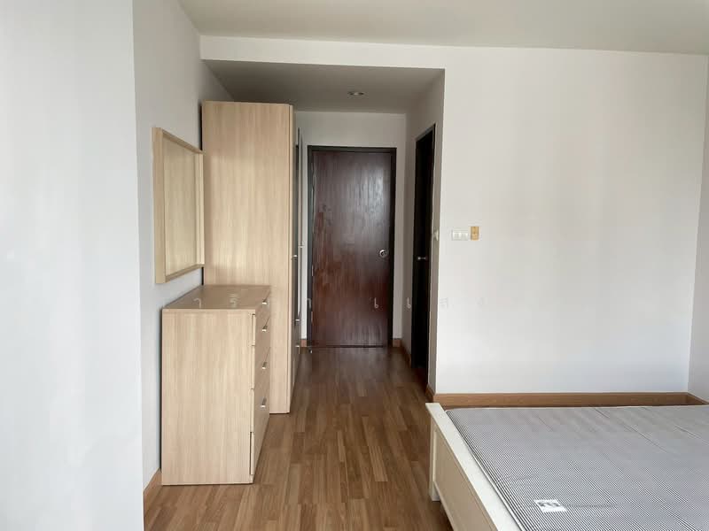 Y.O. Place, Bangkok, 223 Soi Sai Nam Thip 2, Khlong Toei, Khlong Toei, Bangkok, 2 Bedrooms, 93 sqm, Condo For Rent, by Sarika Saengkam, 500244195 - DDproperty.com