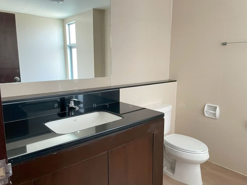 Y.O. Place, Bangkok, 223 Soi Sai Nam Thip 2, Khlong Toei, Khlong Toei, Bangkok, 2 Bedrooms, 93 sqm, Condo For Rent, by Sarika Saengkam, 500244195 - DDproperty.com