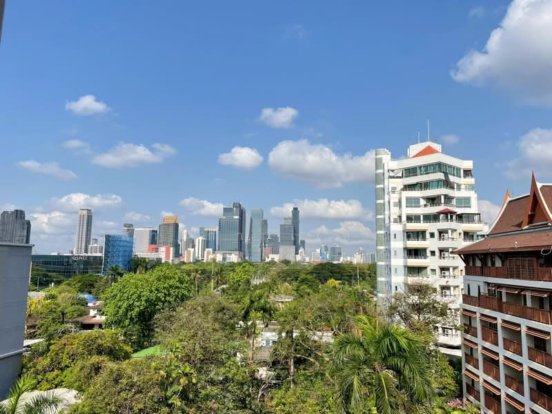 Y.O. Place, Bangkok, 223 Soi Sai Nam Thip 2, Khlong Toei, Khlong Toei, Bangkok, 2 Bedrooms, 93 sqm, Condo For Rent, by Sarika Saengkam, 500244195 - DDproperty.com