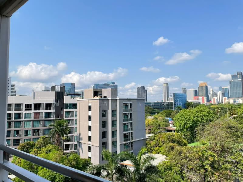 Y.O. Place, Bangkok, 223 Soi Sai Nam Thip 2, Khlong Toei, Khlong Toei, Bangkok, 2 Bedrooms, 93 sqm, Condo For Rent, by Sarika Saengkam, 500244195 - DDproperty.com