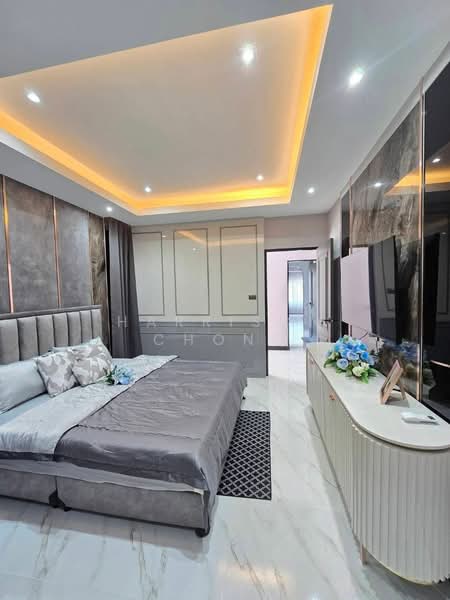 4-BR Villa, Chon Buri (Pattaya), Nong Pru, Bang Lamung (Pattaya), Chon Buri (Pattaya), 4 Bedrooms, 320 sqm, Villa For Sale, by Harrison Chong, 500244212 - DDproperty.com