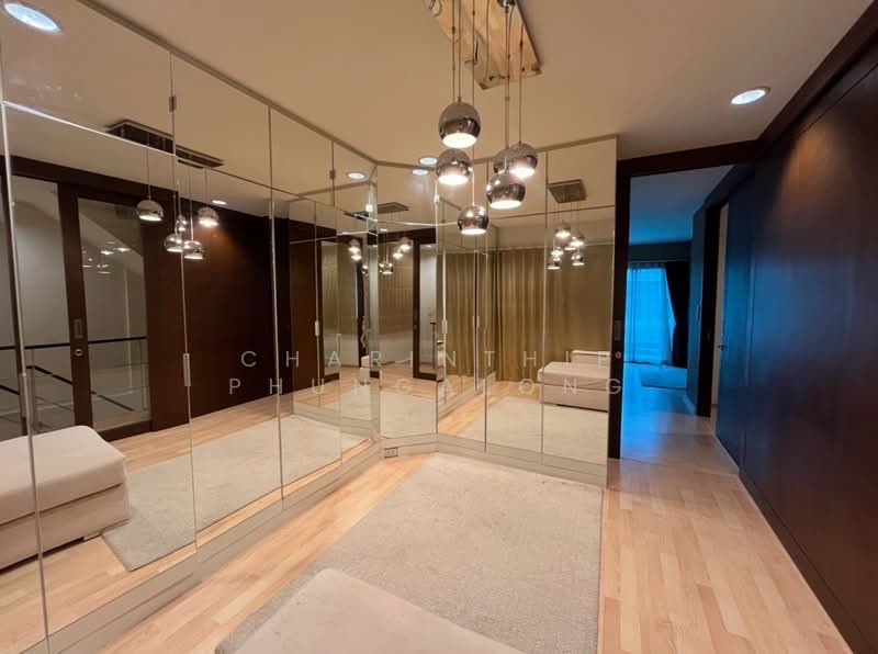 Noble Cube Pattanakarn, Bangkok, Phatthanakan Road, Suan Luang, Suan Luang, Bangkok, 3 Bedrooms, 200 sqm, Townhouse For Rent, by Charinthip Phungalong, 500244216 - DDproperty.com