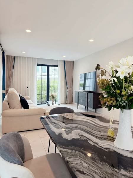 Setthasiri Serithai, Bangkok, Kanchanaphisek 11/3 Intersection 4, Khan Na Yao, Khan Na Yao, Bangkok, 4 Bedrooms, 250 sqm, Single Detached House For Rent, by Praphatson Sakon, 500244223 - DDproperty.com