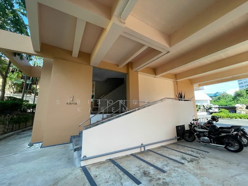 Chateau Dale Condominium : ชาโต เดล คอนโดมิเนียม, ชลบุรี, หนองปรือ, บางละมุง, ชลบุรี, 2,903 ตร.ม., คอนโด ขาย, โดย Sirisongkran Kasemkun, 500244239 - DDproperty.com